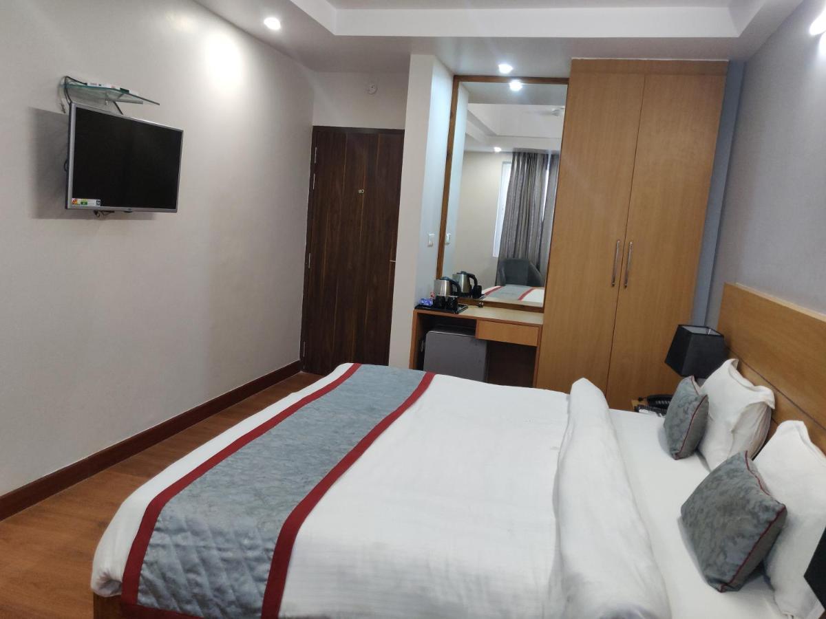 Hotel Sarvin Lucknow Exterior foto